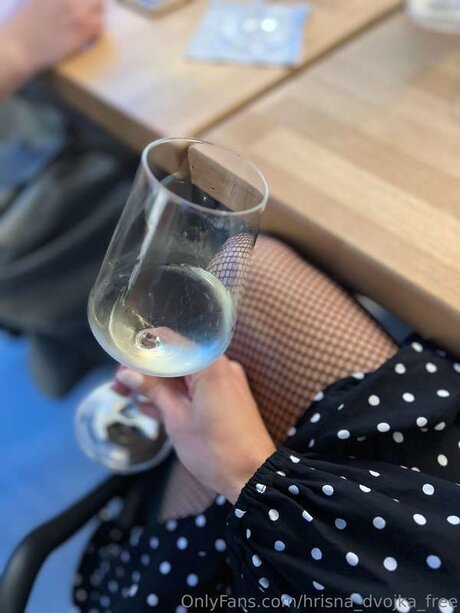 Hrisna Dvojka Free star perfect pics