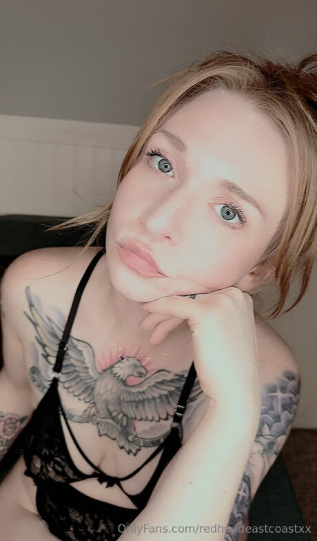 Redheadeastcoastxx xxx star pic