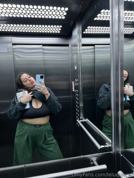 Leluzd model sex img