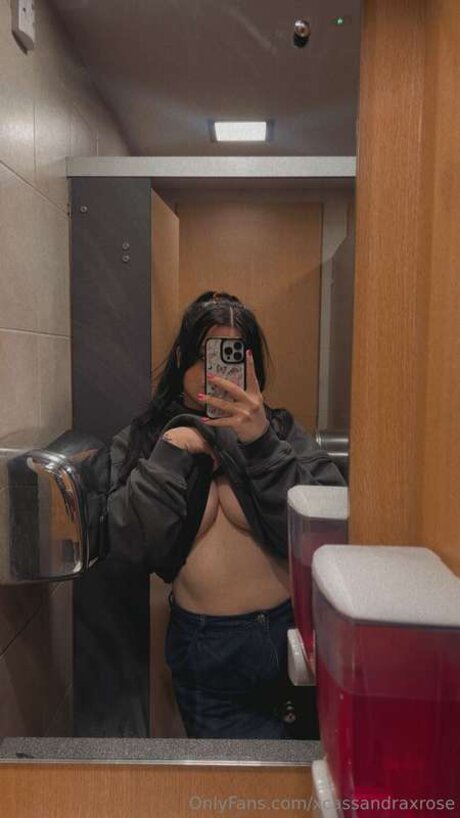 Xcassandraxrose hd model galleries