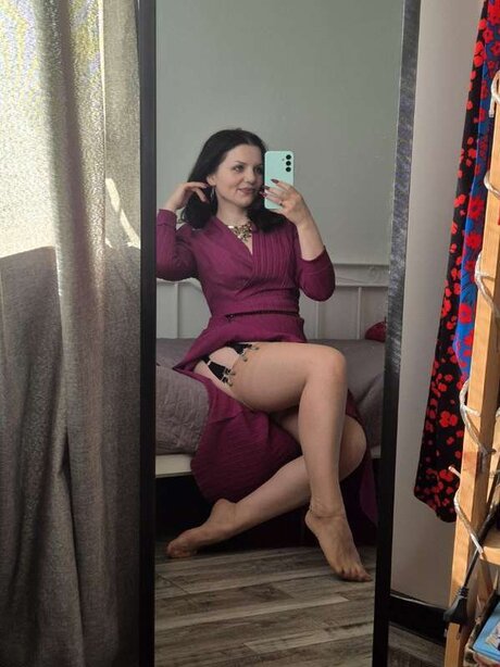 Nylonobsession sexy model pic