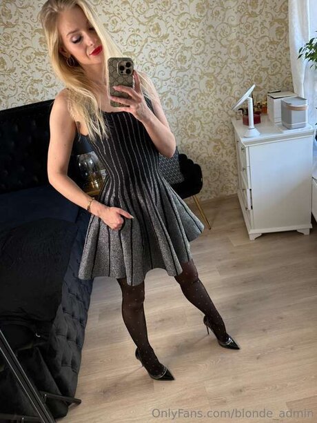 Blonde Admin model beautiful pic