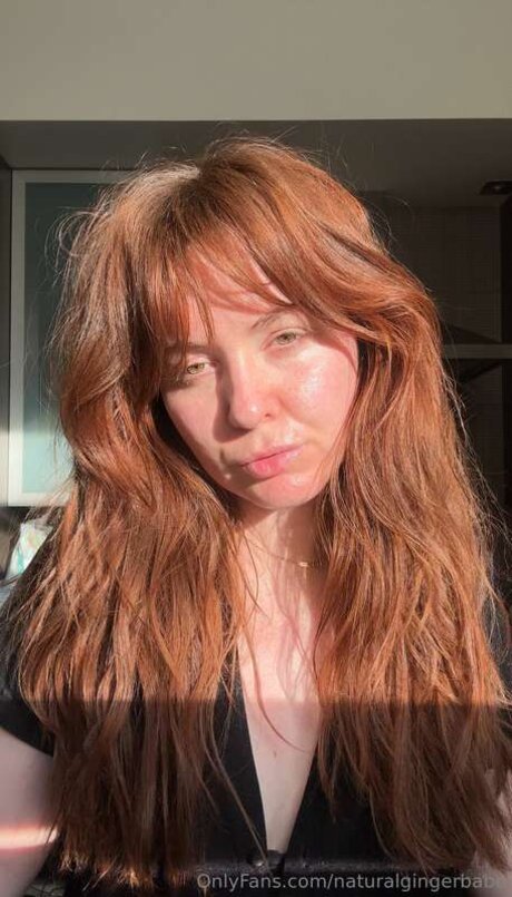 Naturalgingerbabe erotic star photo