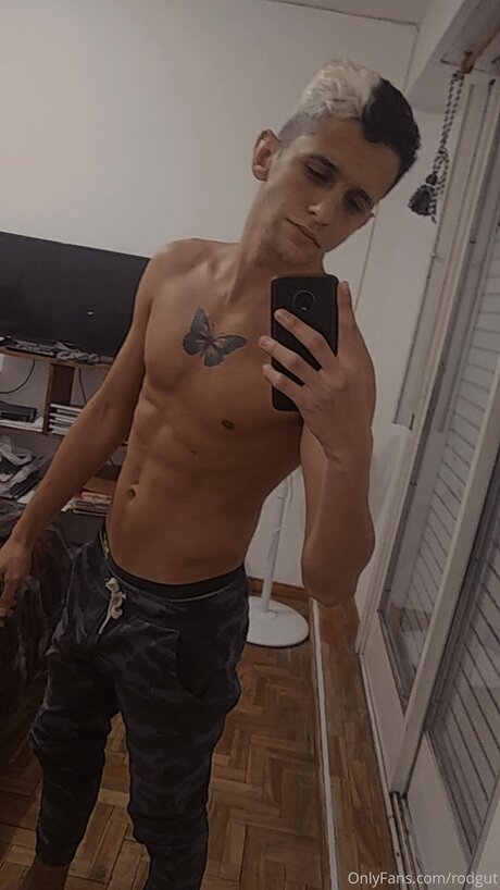 Rodgut pornstar xxx archive