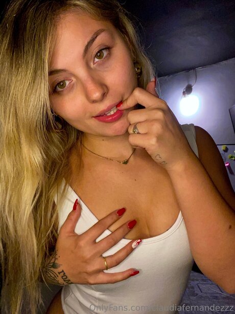 Claudiafernandezzz pretty actress archive