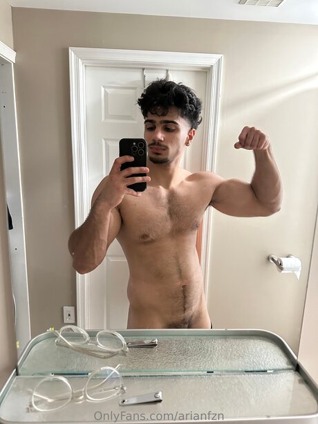 Arianfzn sex actress pic