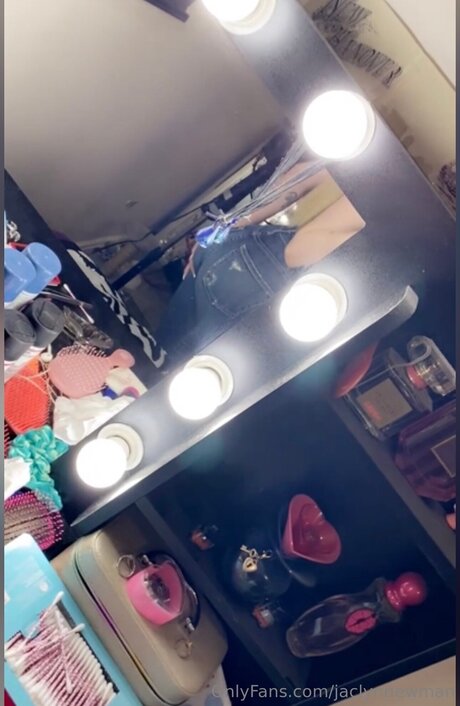 Jaclynnewman xxx model photos