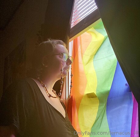 Fernacus 77 art model pics