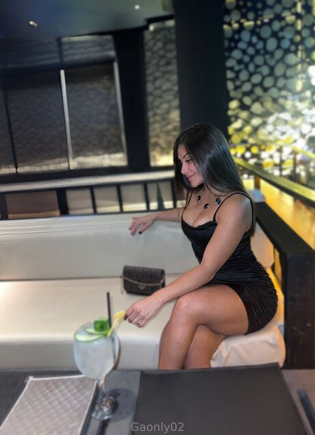 Galuok model art pictures