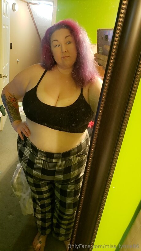 Miss Lynne86 nice model archive