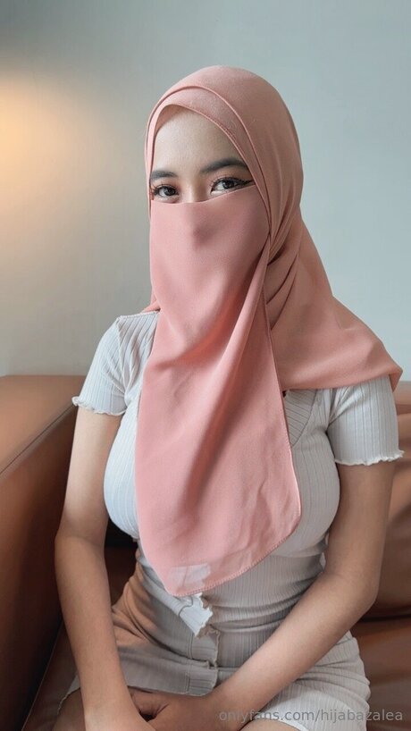 Hijabazalea star pornographic image