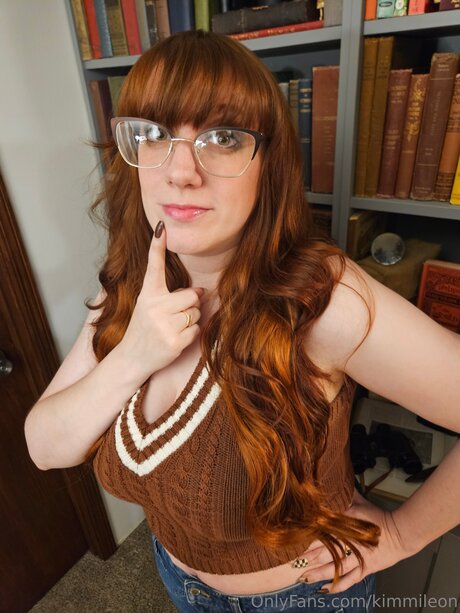 Kimmileon hot model photo