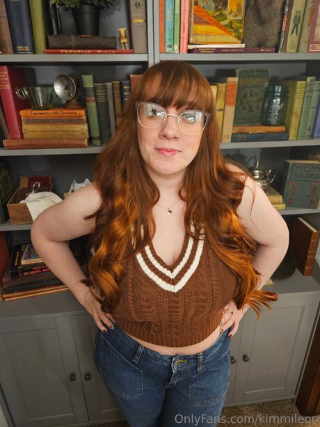 Kimmileon nude pornstar photos