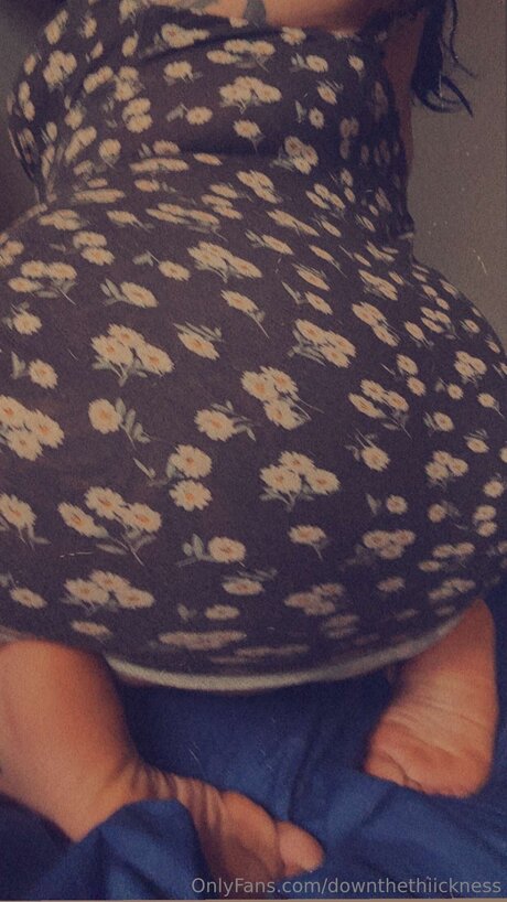 Downthethiickness high quality pornstar pic