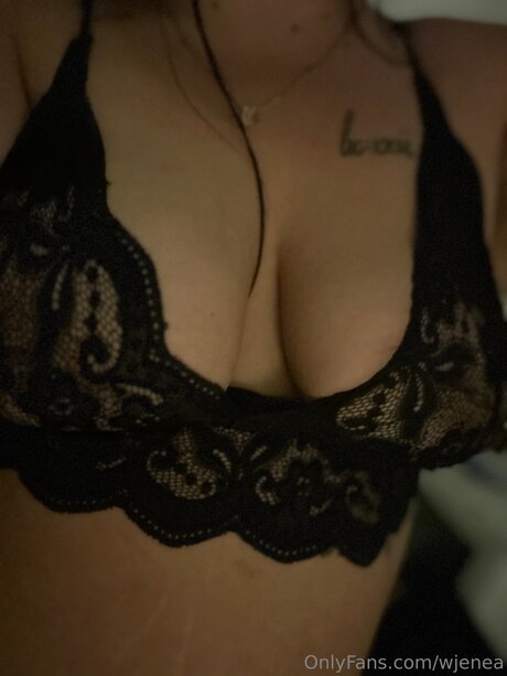 Wjenea model high quality photo