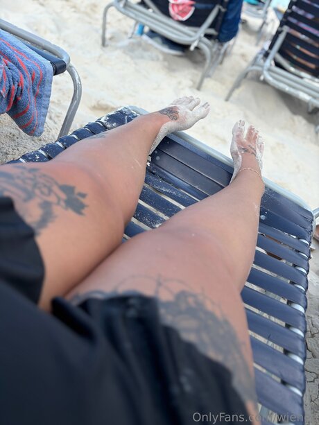 Wjenea nude pornstar img