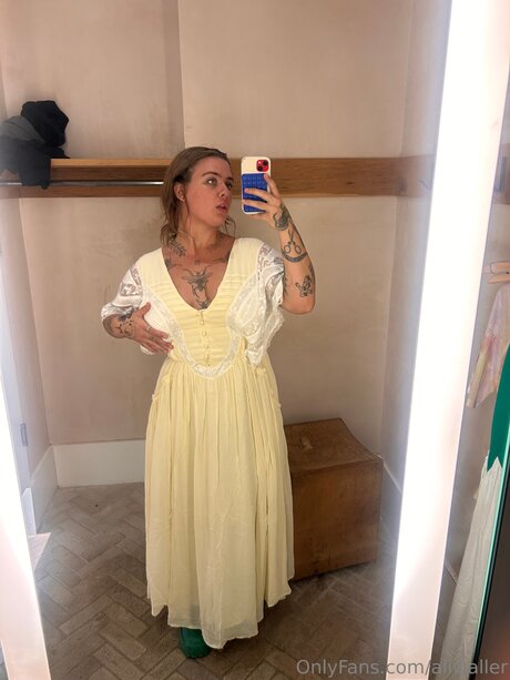 Aliwaller pornstar perfect archive