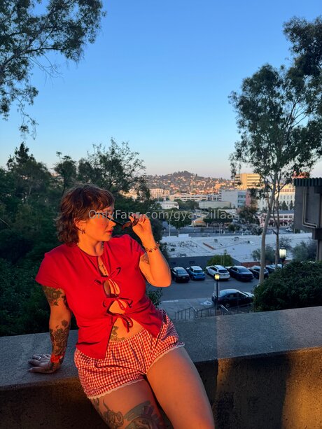 Gyattzillaa nude actress photo