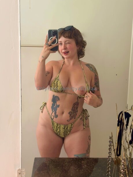 Gyattzillaa model porn images