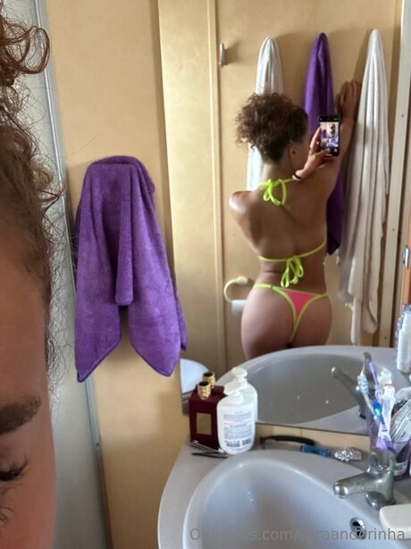 Saraaandoriinhaa star beautiful pictures