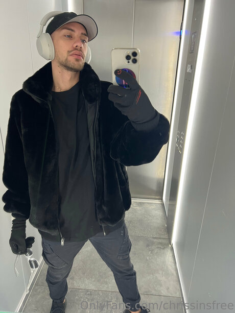 Chrissinsfree hot model archive