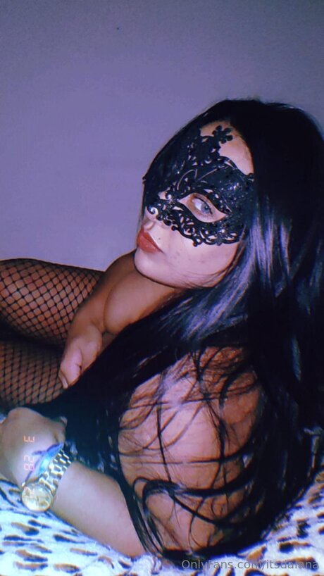 Itsdaiana adult model images