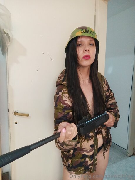 Shewolfdani model exclusive gallery