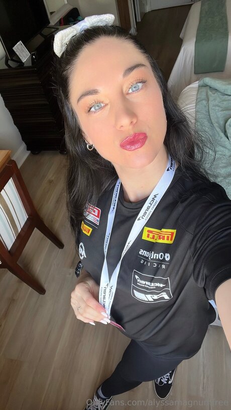 Alyssamagnumfree beautiful star archive