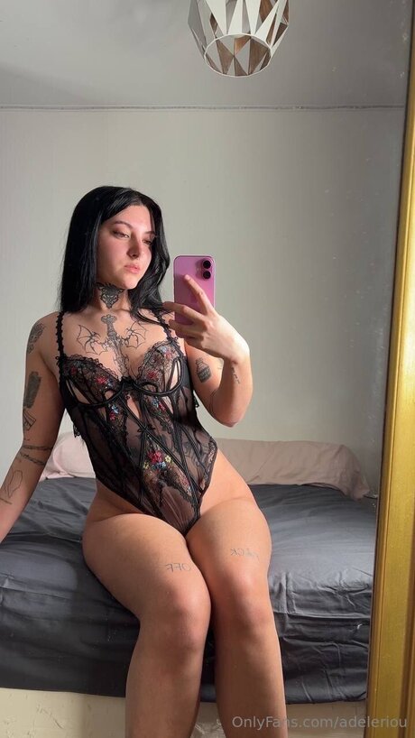 Adeleriou free star image