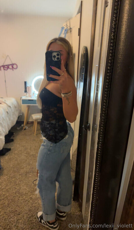 Lexii violett xxx actress picture