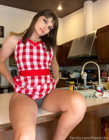 Haesicks star beautiful galleries