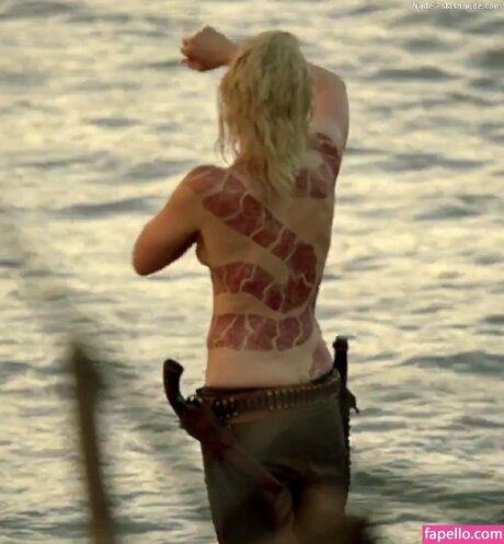 Ingrid Bolso Berdal model erotic img