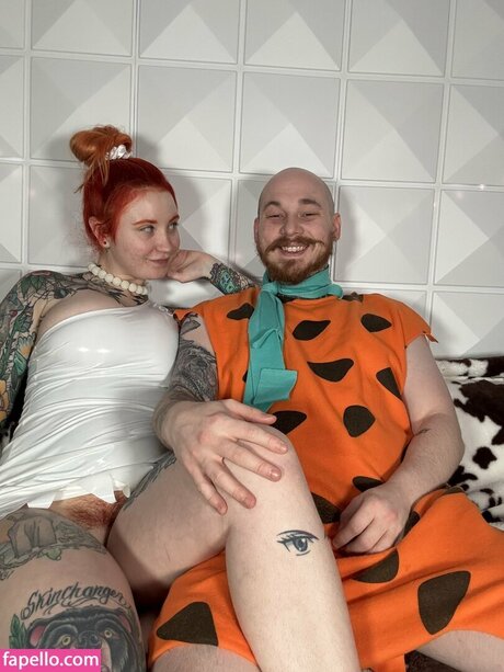 Laina Bearrknee star beautiful img