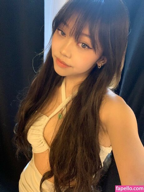 ursungirl model adult photos