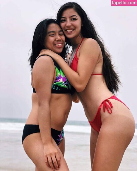 Elf queeen sexy model gallery