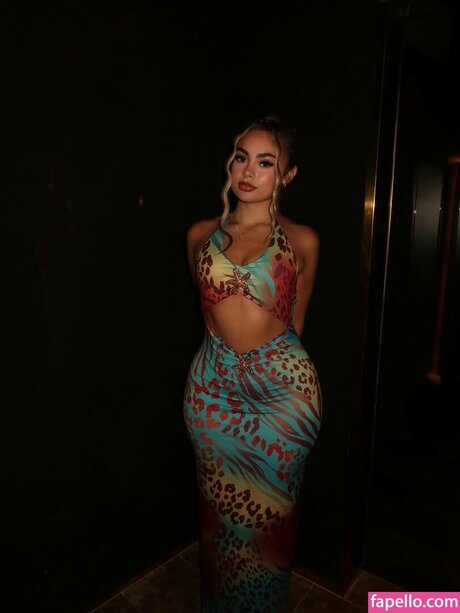 Anabelladiaz model sexy pic