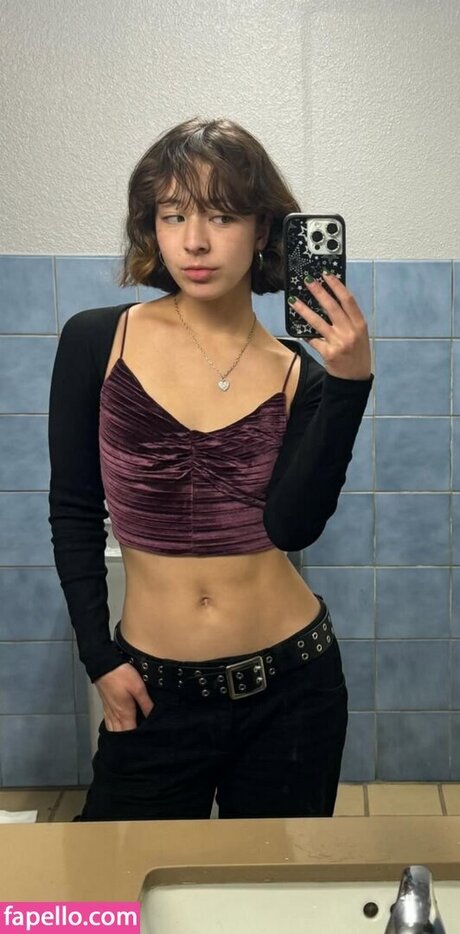 Aubrey Anderson Emmons nude pornstar archive