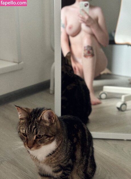 beezzz model erotic galleries