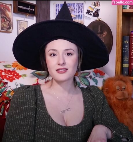 Jessthe Shire pornstar naked image