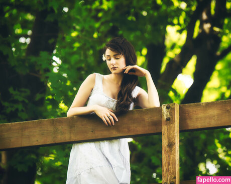 Jessthe Shire star pornographic galleries