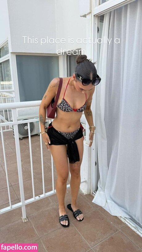 mkdobo model exclusive picture