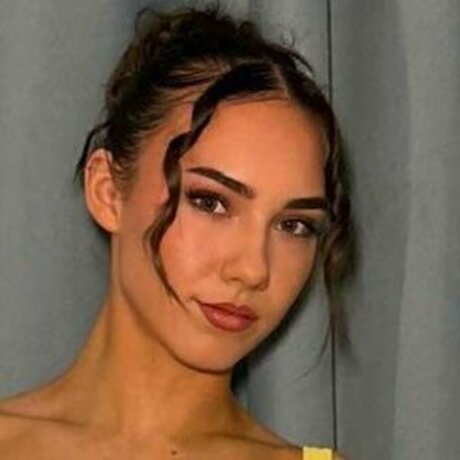 mkdobo xxx model photo