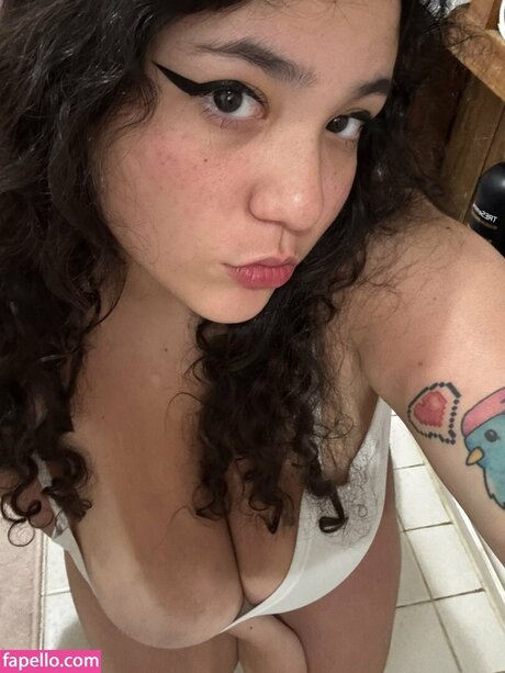 Lalenoraaa best star photos