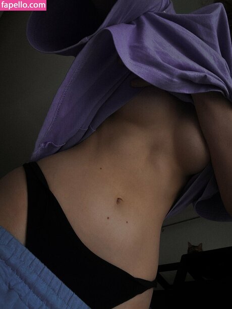 lunese me beautiful pornstar img