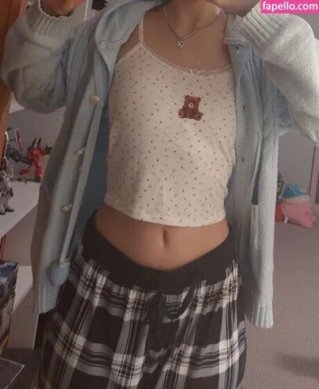 lunese me pornstar free pictures