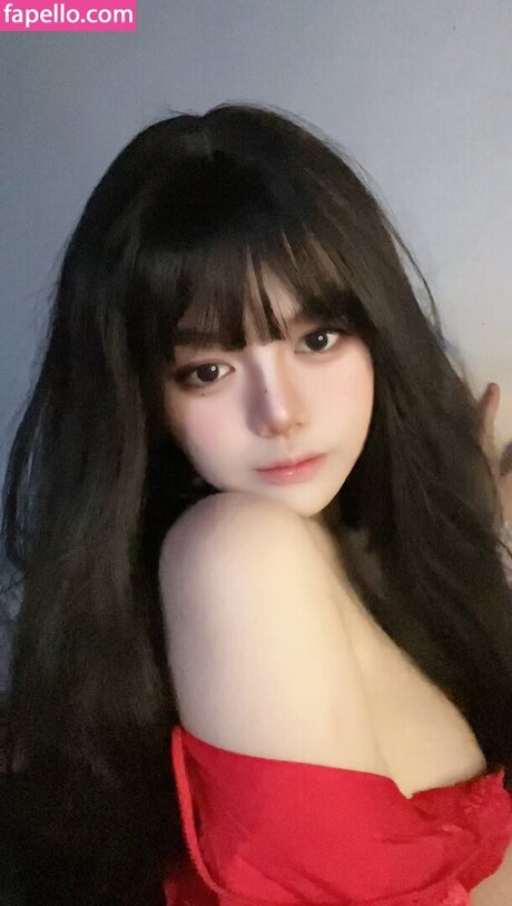 Homare Komiya pornographic model pic