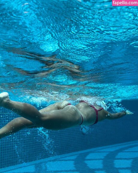 Ann pow model naked picture