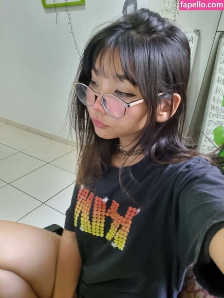 Sayurim_ erotic model pictures