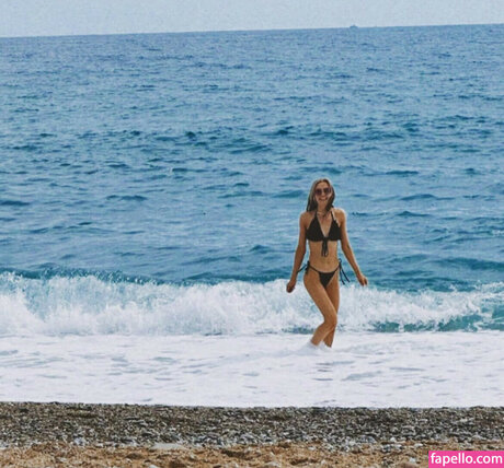 Natascha Summers nudes model pics