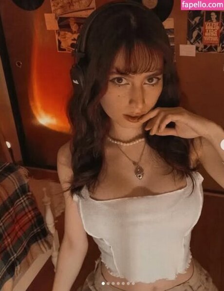 Watermelow ASMR model adult gallery